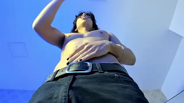 Freechat Dereck_Manson on StripChat