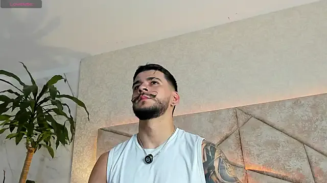 Freechat DickGriffith_ on StripChat