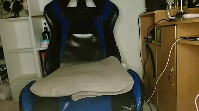 DirtyDi97 — Show boobs