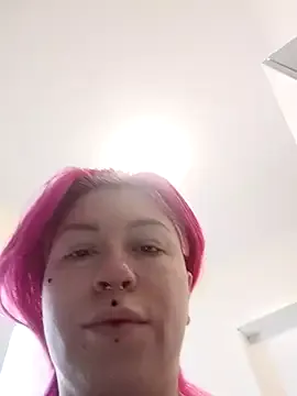 Freechat divine_eve on StripChat