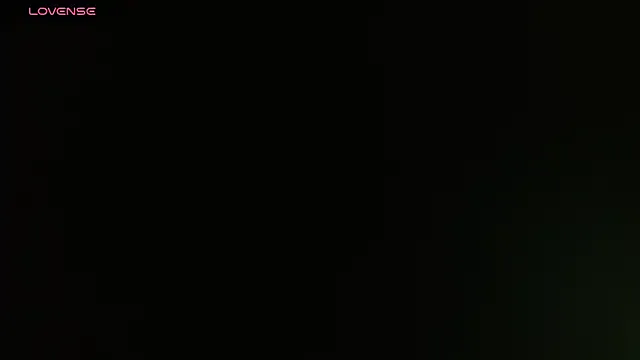 Freechat dulcenia_rose on StripChat