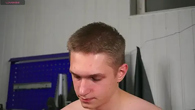 Freechat dustyn_fox on StripChat