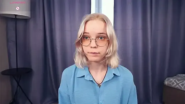 Freechat EdaKirkIin on StripChat