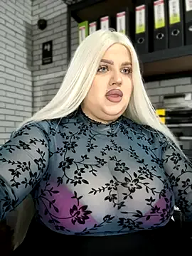 Freechat Eliaden on StripChat