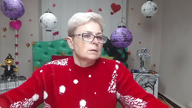 Freechat EmiliaGree on StripChat