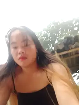 Freechat emilyzz on StripChat