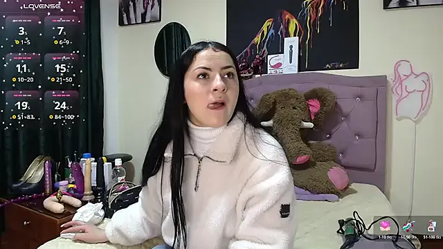 StripChat Emmie_Hot is Freechat Emmie_Hot — PLUG IN MY ASS