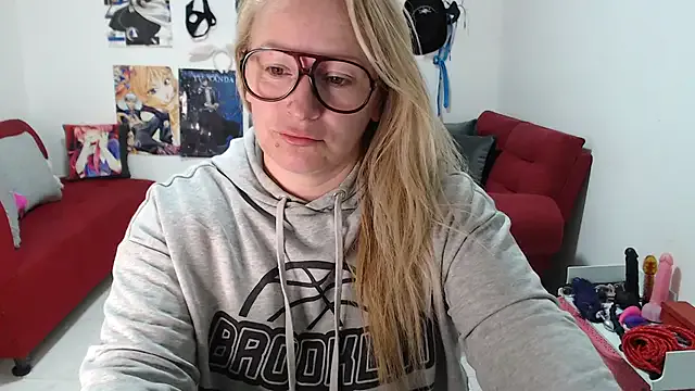 Freechat emperabigbootybigass on StripChat