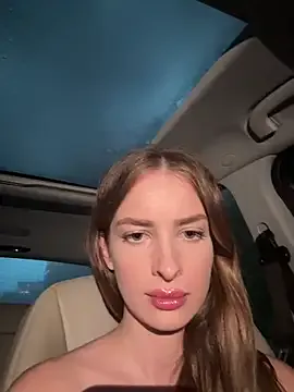 EvieEvans on StripChat 