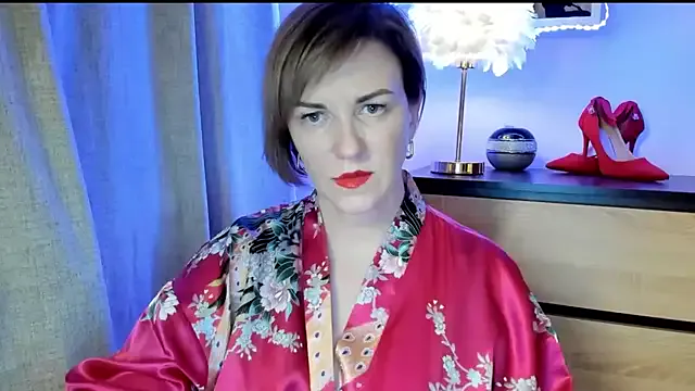 Freechat feliziaDesire on StripChat