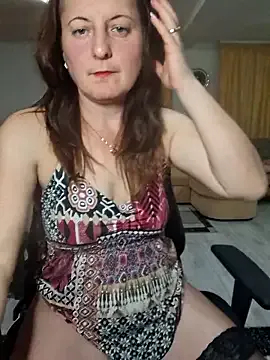 Freechat Fluturas2 on StripChat