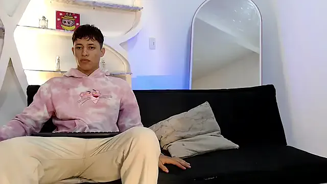 GRETTY_BOYS — SUCK HOT ASS 