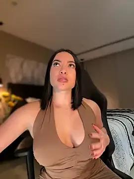 StripChat HannaBeckett is Freechat HannaBeckett — Squirt all over your face