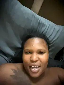 Freechat houseforsex on StripChat