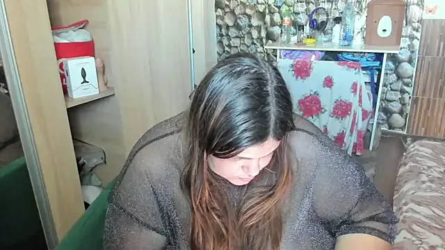 Freechat IONY_SEXY_LIPS2222 on StripChat