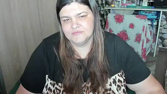 Freechat IONY_SEXY_LIPS2222 on StripChat