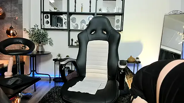 issa_soto_ on StripChat 