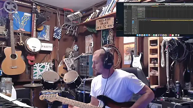 Freechat itsjameswebbscope on StripChat