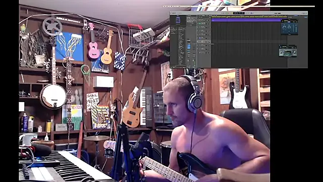 Freechat itsjameswebbscope on StripChat