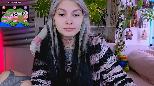 Freechat jelya_sg on StripChat