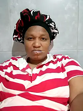 JUICEYLIPS333 — A DAY WITHOUT U IS ALWAYS INCOMPLETE.