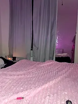 StripChat Julamayana is Freechat Julamayana — Stay topless 15 min