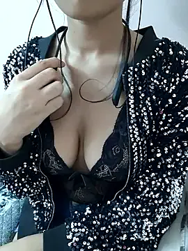 Freechat KARISHMA-STRIP on StripChat