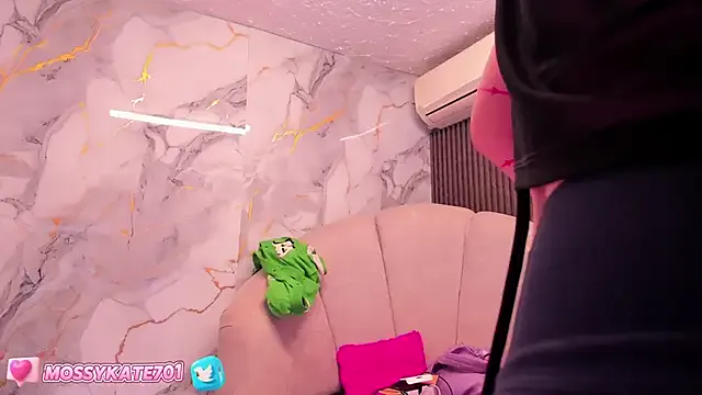 Freechat Katemoss70 on StripChat