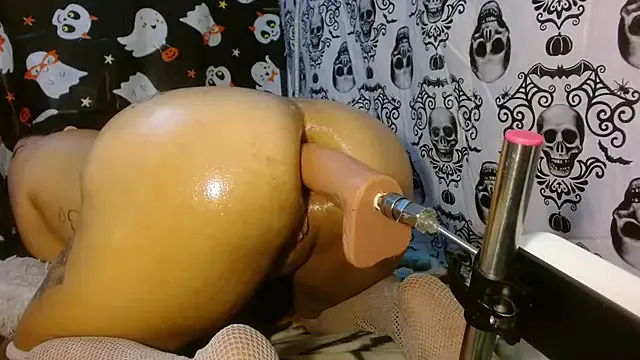 kattislut77 on StripChat 