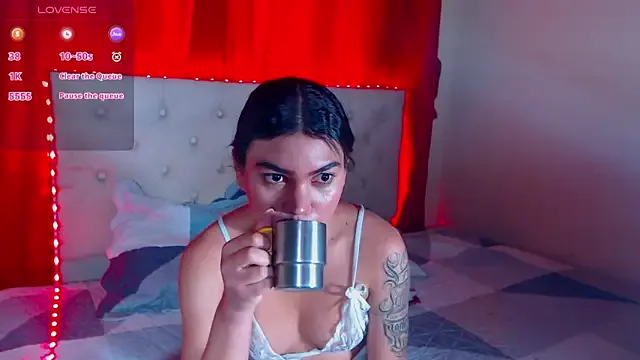 Freechat Khloelife on StripChat