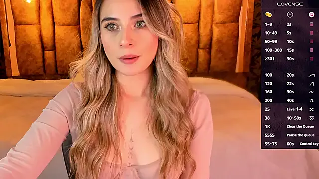 Freechat KiaraCarter on StripChat