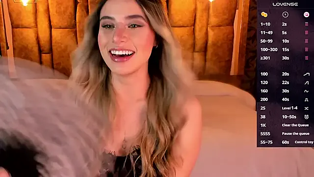 Freechat KiaraCarter on StripChat