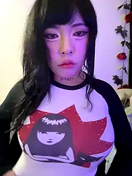 Kitty_yukimura — Freechat on StripChat