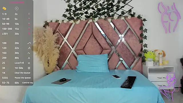 Freechat lalau809 on StripChat