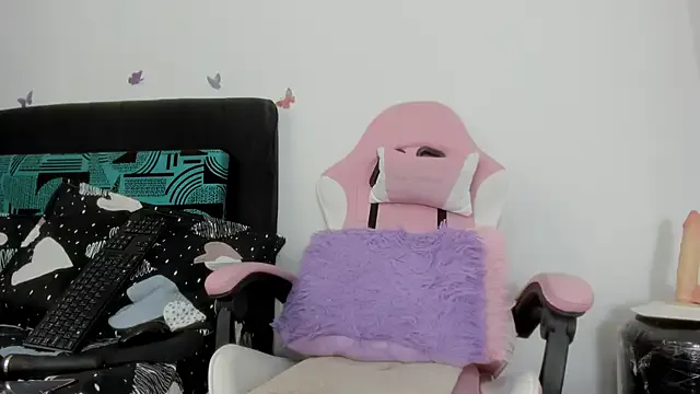 Freechat Layla_Sia on StripChat