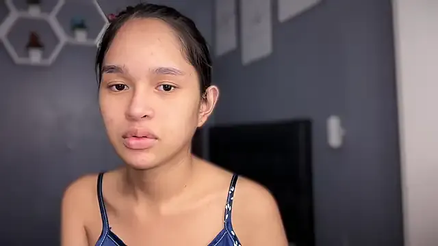 lelasohna on StripChat 