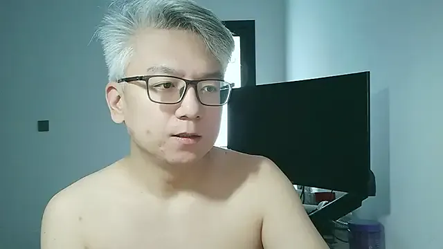 leoUSIR — Freechat on StripChat