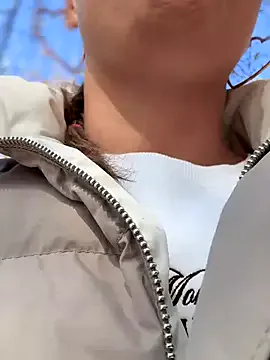 LetsFunKARINA — HelloGive me more love 