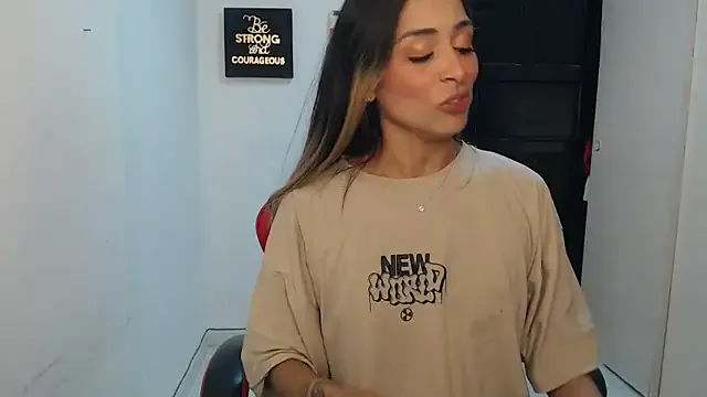 Freechat Liamiler01_ on StripChat