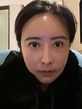 Freechat lilandi0521 on StripChat