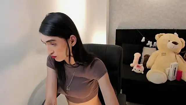 Freechat lily_cash1 on StripChat