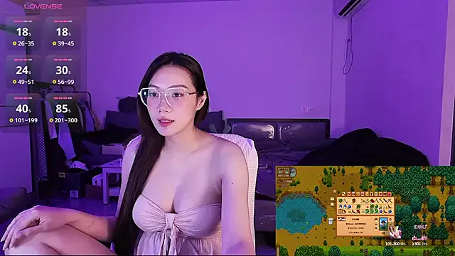 Group Linbaibai on StripChat