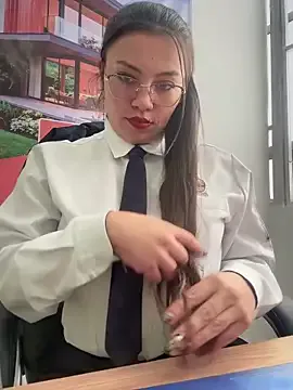 Freechat LIZ-06_ on StripChat