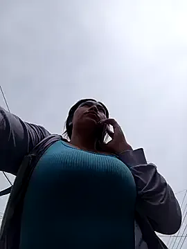 Freechat LIZ-06_ on StripChat