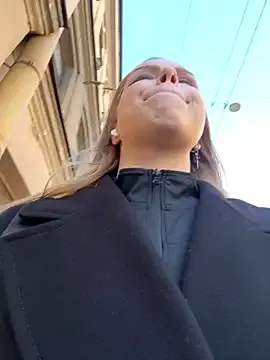 Freechat Liza_risky on StripChat