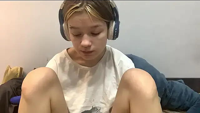 LorRebak — Doggy style while wearing towel