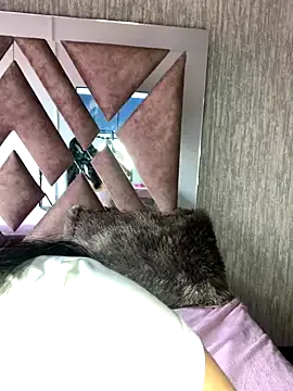 Private LunaMoore_Pink on StripChat