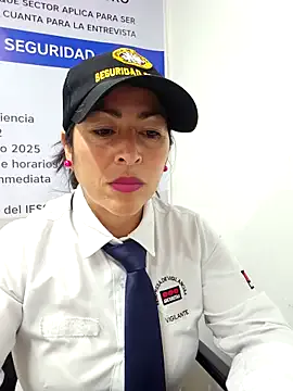 Freechat MARIANA-12_ on StripChat