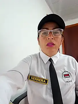 Freechat MARIANA-12_ on StripChat