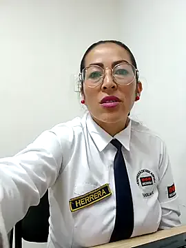 Freechat MARIANA-12_ on StripChat